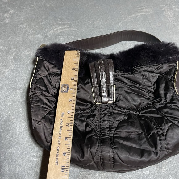 Coach Quilted Purse Rabbit Fur Trim Brown Hobo Shoulder Bag Boho G05K-3587 - Picture 9 of 9